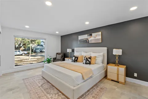 $1,099,000 | 6604 Lexington Road, Austin, TX 78757