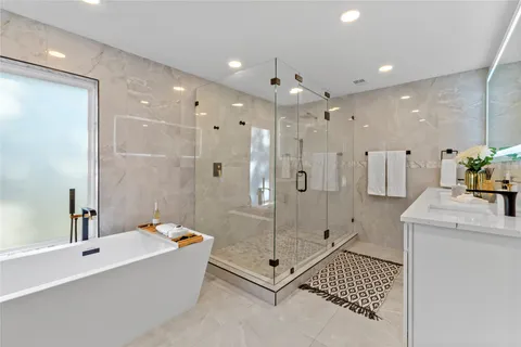 $1,099,000 | 6604 Lexington Road, Austin, TX 78757