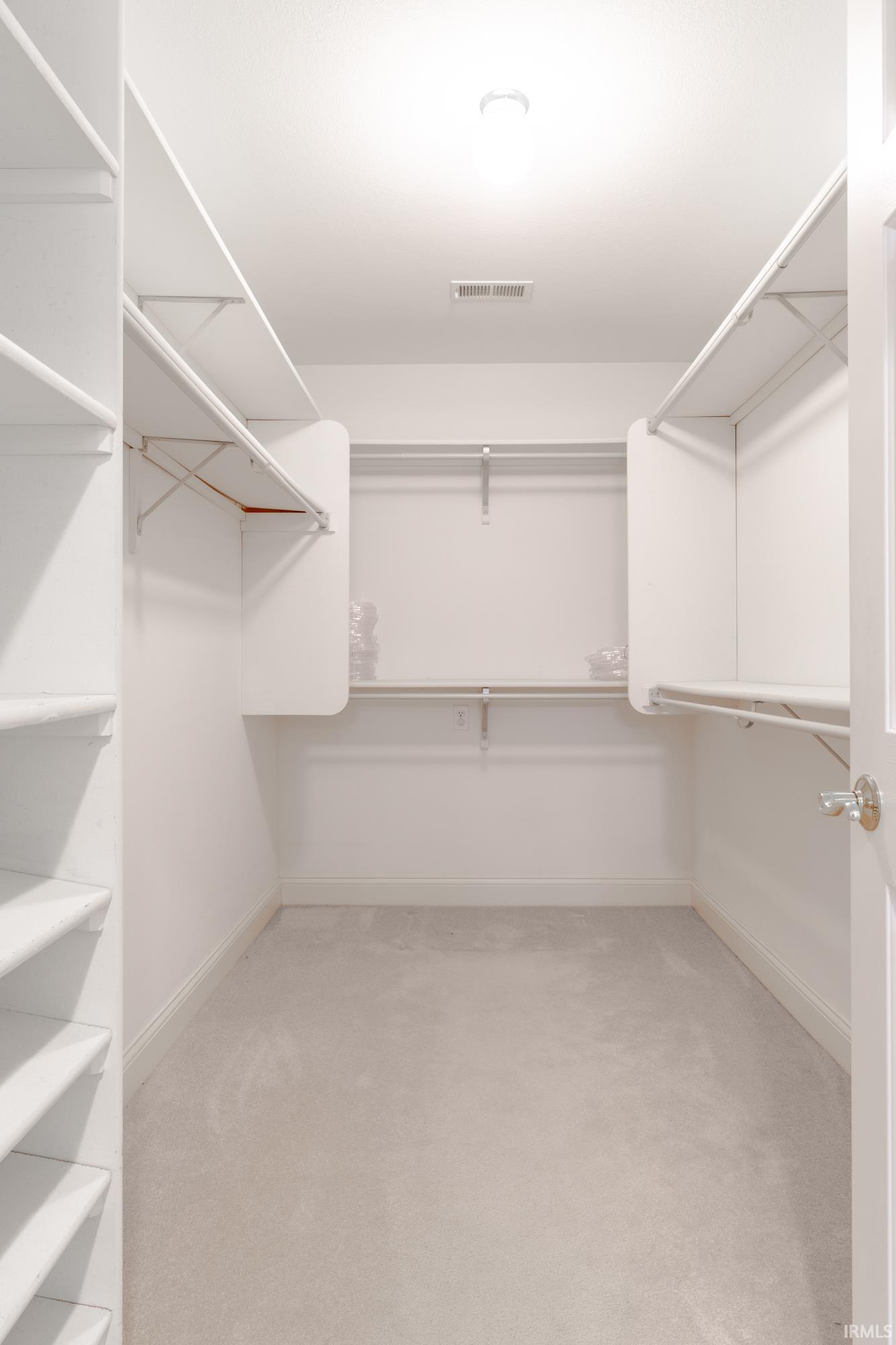 2832 Cunningham Drive Fort Wayne, IN 46804 - Photo 32 of 36