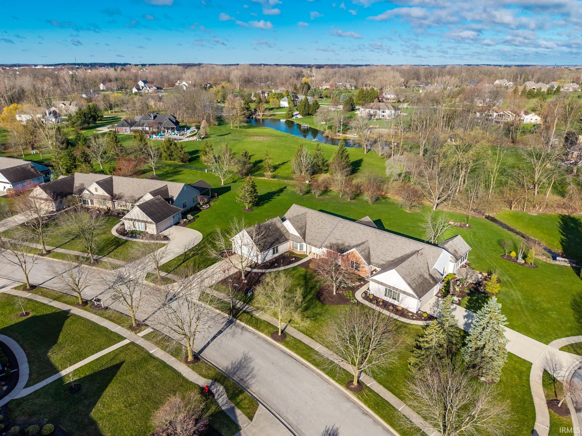 2832 Cunningham Drive Fort Wayne, IN 46804 - Photo 4 of 36