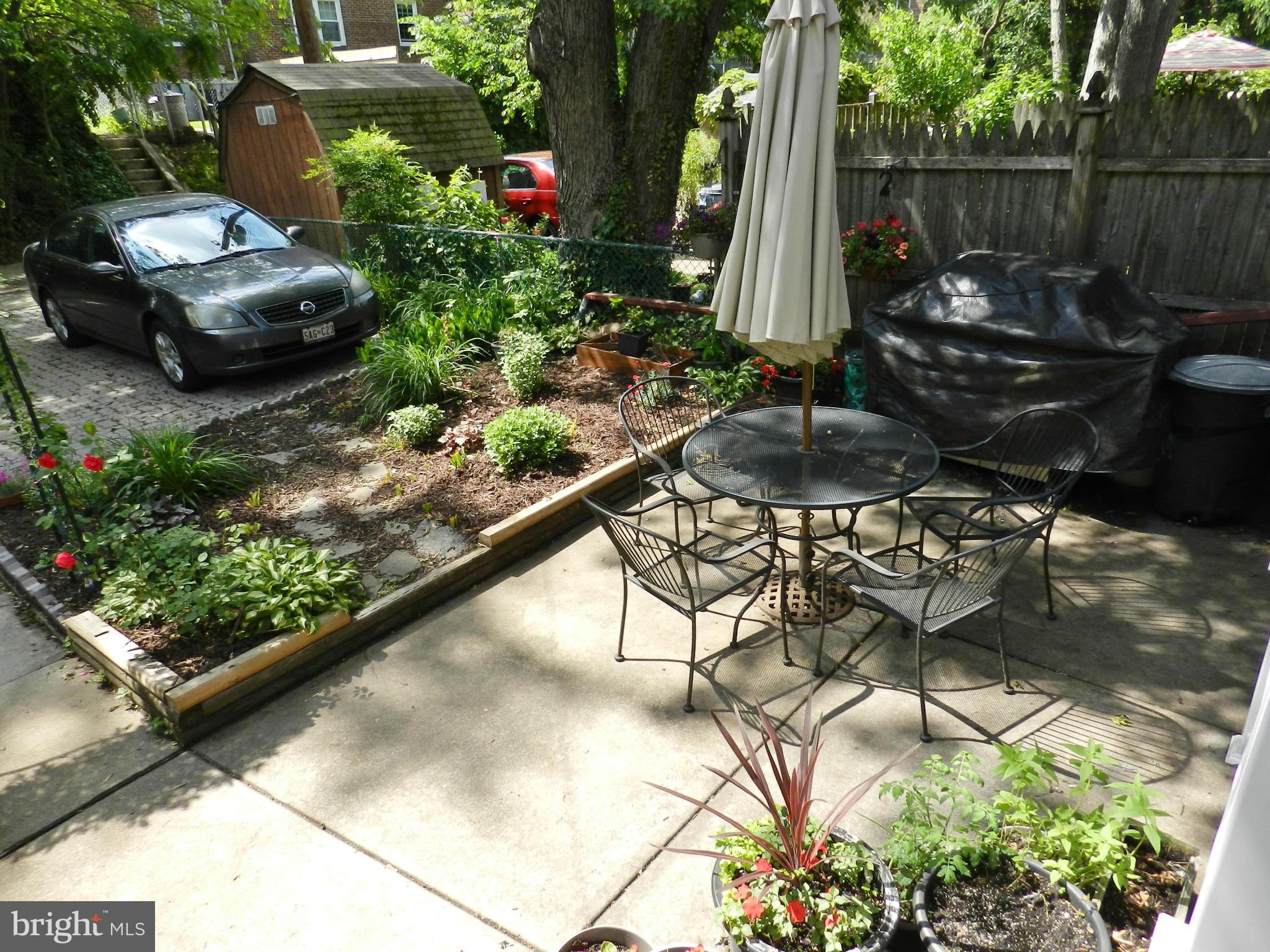 1807 Glen Ridge Road Baltimore, MD 21286 - Photo 3 of 29 Back Patio