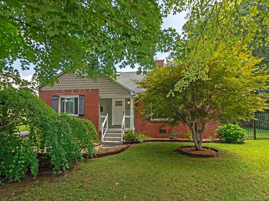 331 North Country Club Road Brevard, NC 28712 - Photo 1 of 47 Gallery Image 1