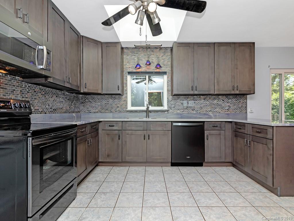 331 North Country Club Road Brevard, NC 28712 - Photo 15 of 47 Gallery Image 15