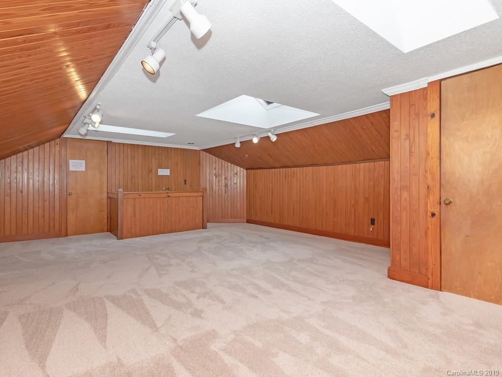 331 North Country Club Road Brevard, NC 28712 - Photo 35 of 47 Gallery Image 35