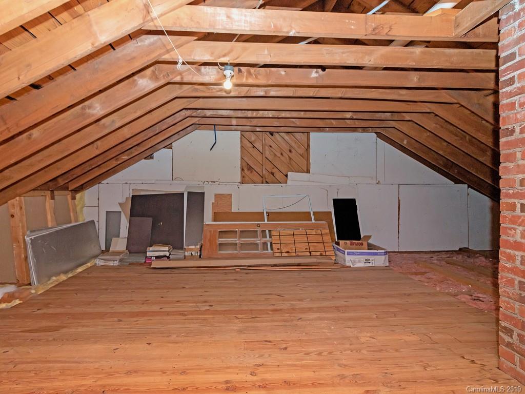 331 North Country Club Road Brevard, NC 28712 - Photo 36 of 47 Gallery Image 36