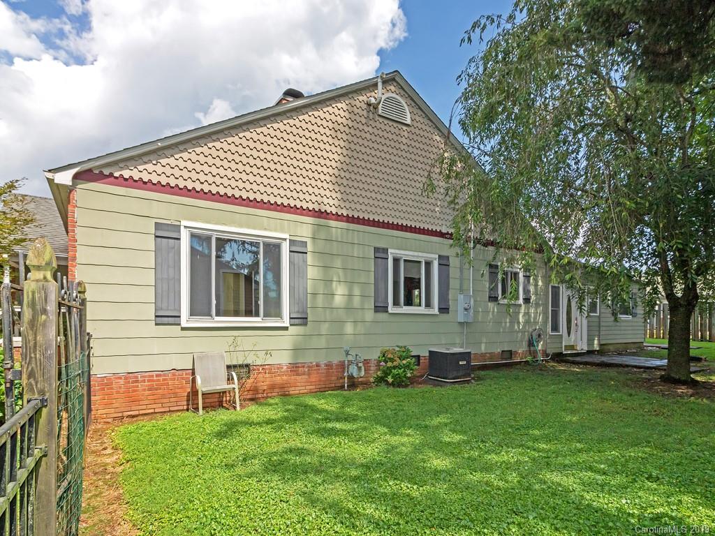 331 North Country Club Road Brevard, NC 28712 - Photo 45 of 47 Gallery Image 45