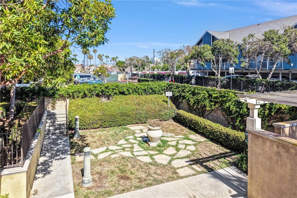 12 Shellprint Court Newport Beach, CA 92663 - Photo 35 of 42 Outdoor Area to enjoy