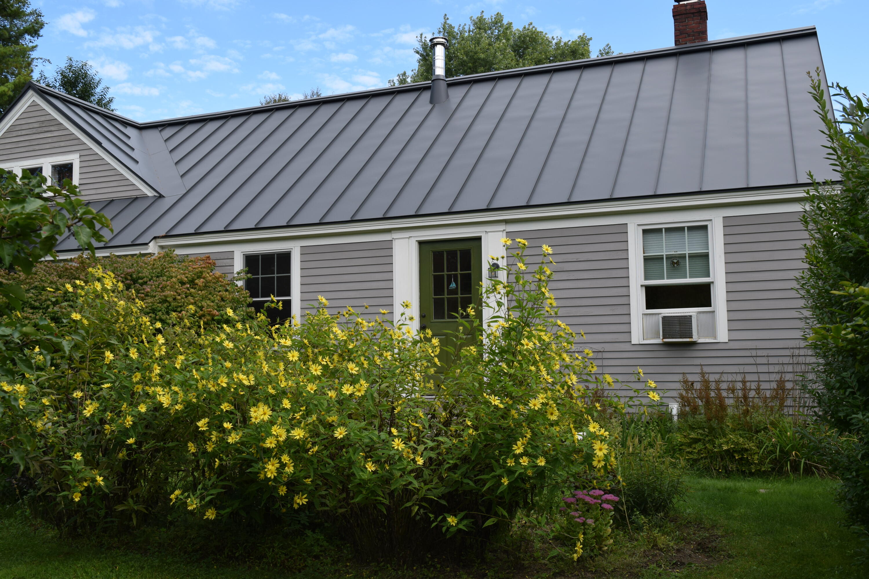 517 Harpswell Road Brunswick, ME 04011 - Photo 1 of 111 DSC_1340
