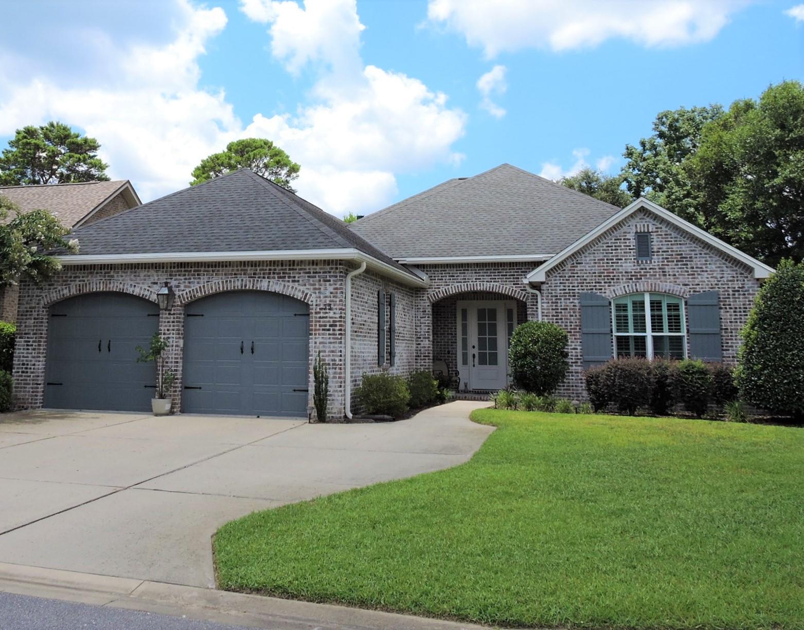 35 Derby Downs Circle Niceville, FL 32578 - Photo 1 of 51 a front view of a house with garden