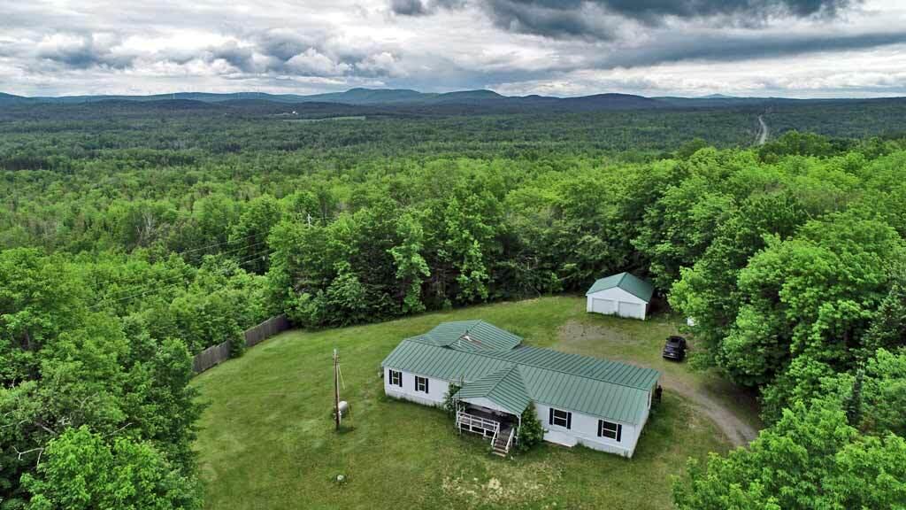1375 Ludlow Road Houlton, ME 04730 - Photo 6 of 54 aroostook-home-land-me