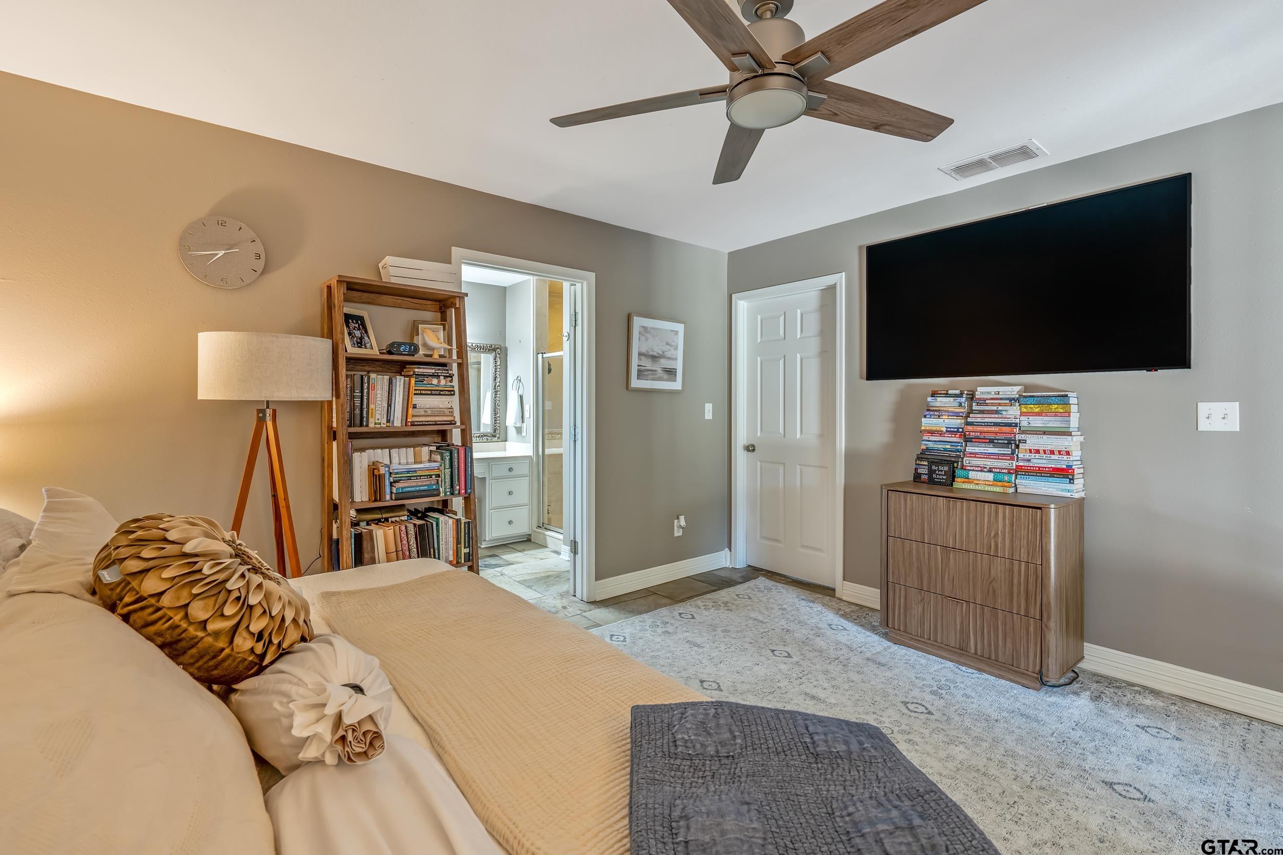 377 Utzman Road Kilgore, TX 75662 - Photo 12 of 40