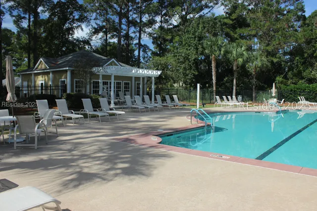 $649,500 | 13 Gables Lane, Bluffton, SC 29910