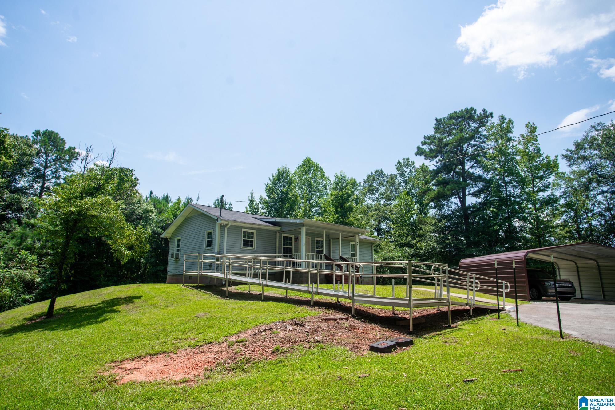 88 Cavender Street Heflin, AL 36264 - Photo 2 of 29