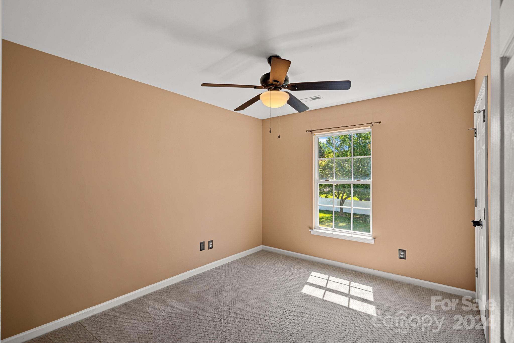 142 Nims Spring Drive Fort Mill, SC 29715 - Photo 19 of 33 Gallery Image 19