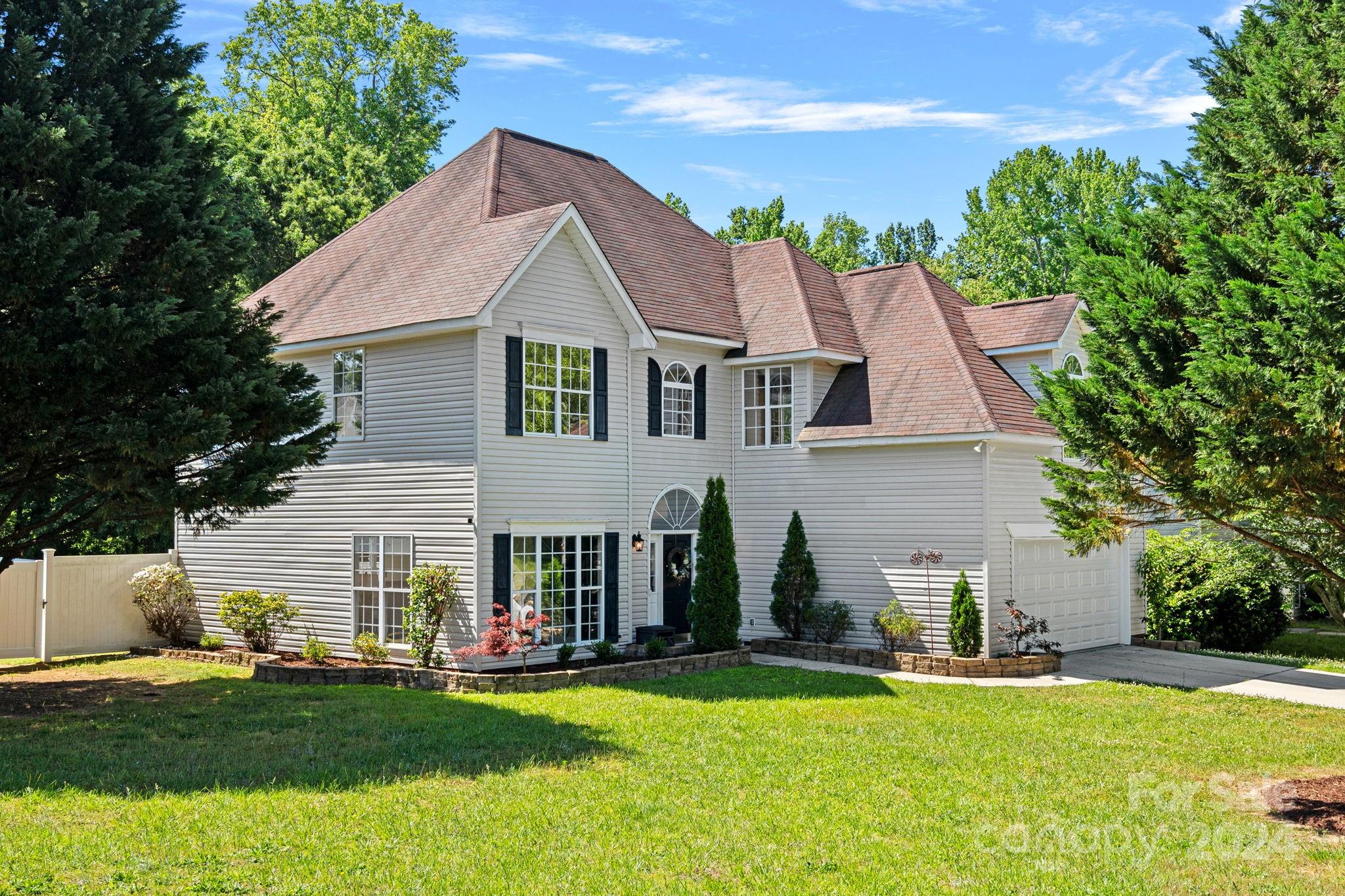 142 Nims Spring Drive Fort Mill, SC 29715 - Photo 29 of 33 Gallery Image 29