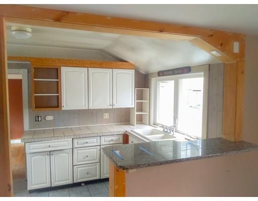 145 Oak Neck Road Barnstable, MA 02601 - Photo 6 of 10 Gallery Image 6