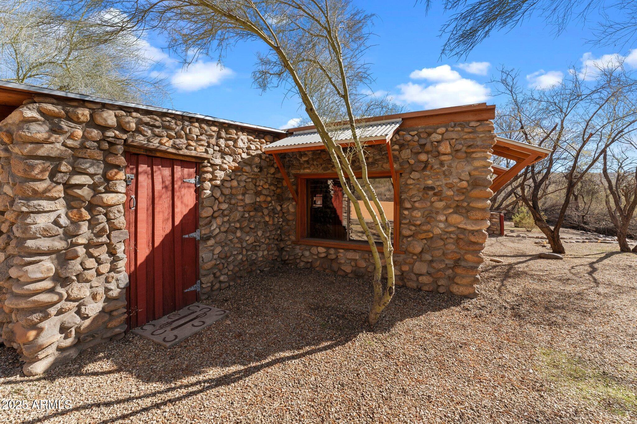 35400 South Rincon Road Wickenburg, AZ 85390 - Photo 15 of 39 29-web-or-mls-DSC00708