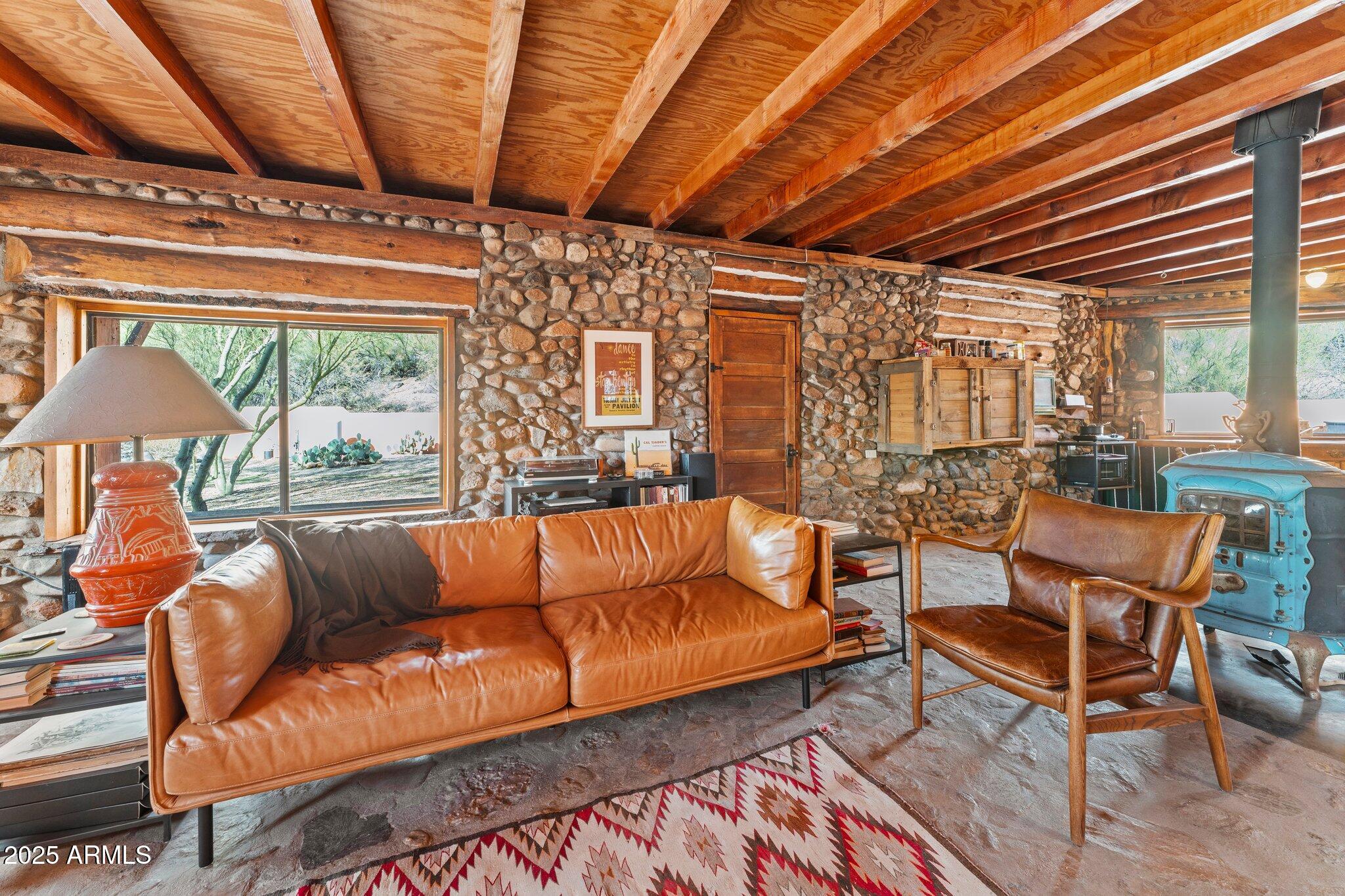 35400 South Rincon Road Wickenburg, AZ 85390 - Photo 26 of 39 14-web-or-mls-DSC00628