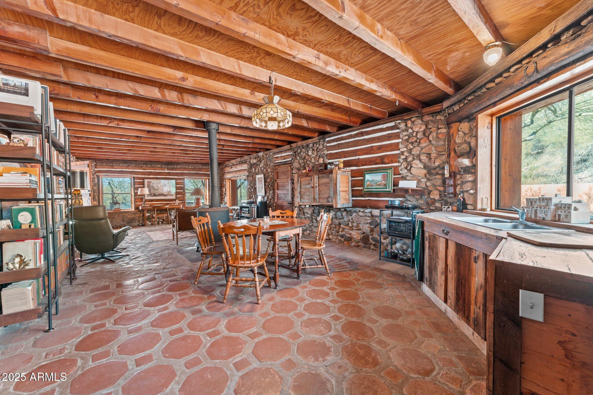 35400 South Rincon Road Wickenburg, AZ 85390 - Photo 30 of 39 3-web-or-mls-DSC00573