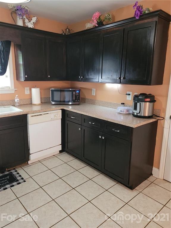 729 Sparrow Springs Road Kings Mountain, NC 28086 - Photo 15 of 37 Gallery Image 15