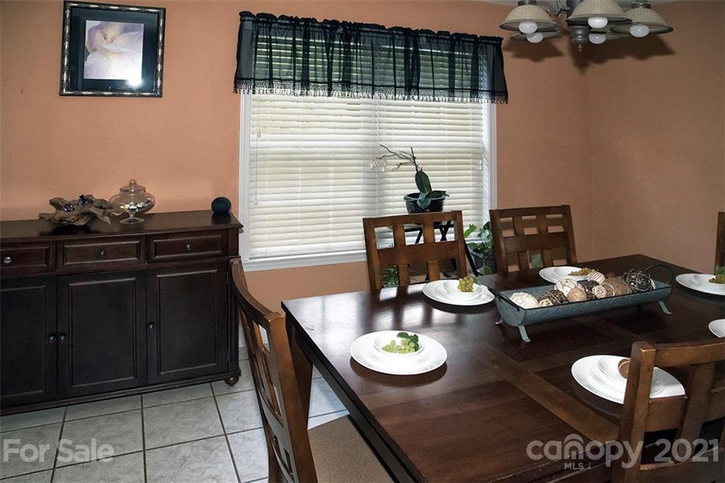 729 Sparrow Springs Road Kings Mountain, NC 28086 - Photo 17 of 37 Gallery Image 17
