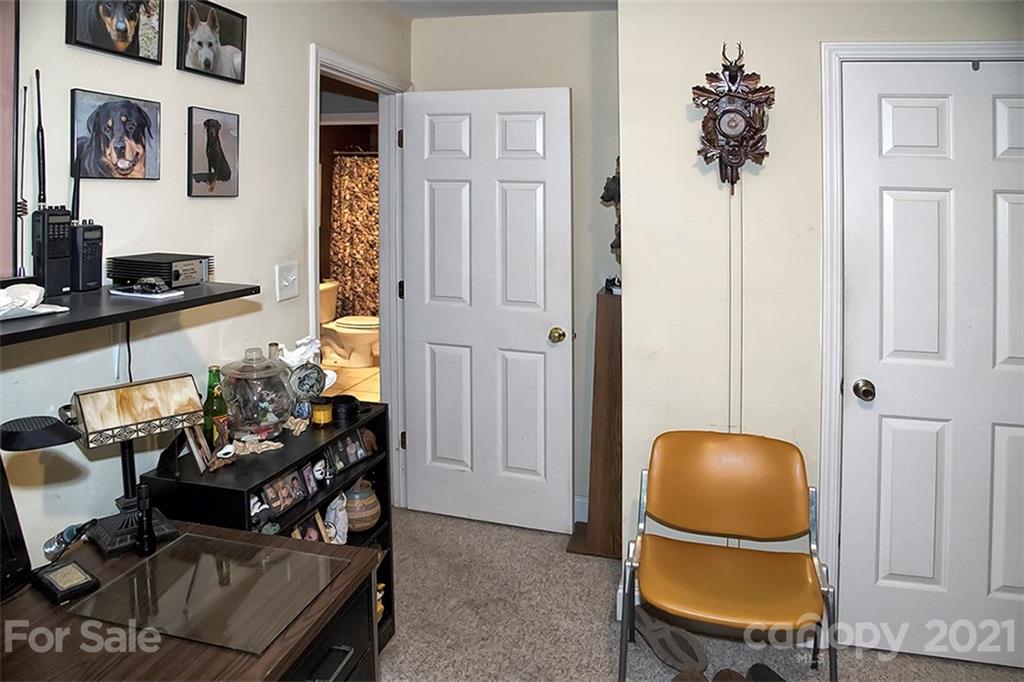 729 Sparrow Springs Road Kings Mountain, NC 28086 - Photo 33 of 37 Gallery Image 33
