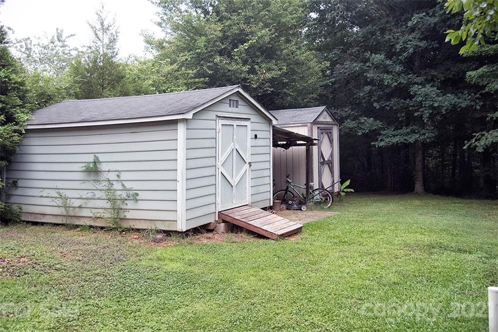 729 Sparrow Springs Road Kings Mountain, NC 28086 - Photo 34 of 37 Gallery Image 34