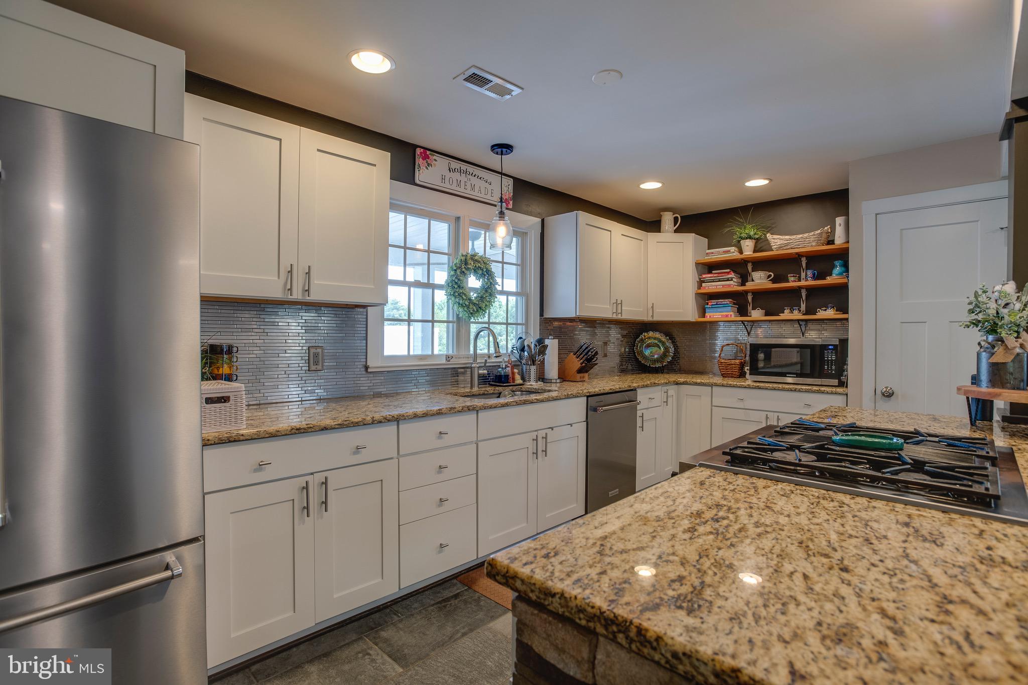 17167 Waterloo Road Amissville, VA 20106 - Photo 11 of 42 Open concept kitchen, perfect for entertainment