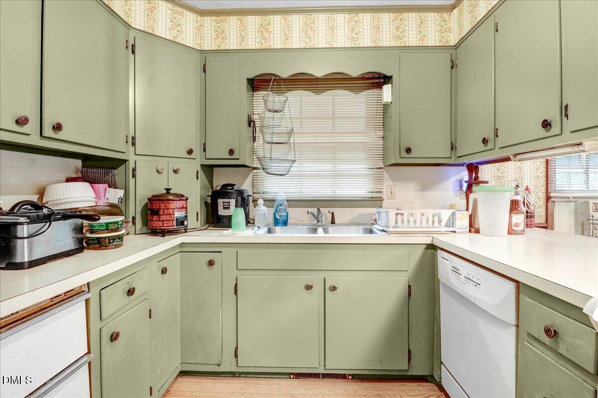 627 Cornwallis Road Teachey, NC 28464 - Photo 7 of 16 18-627 Cornwallis Rd-18