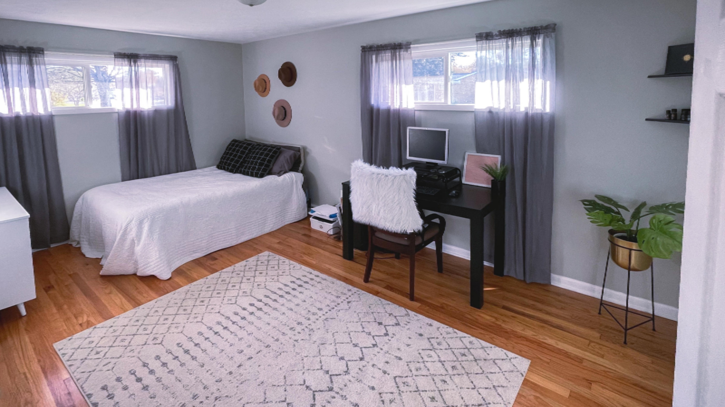 2195 Russell Road Benton Harbor, MI 49022 - Photo 13 of 25 14