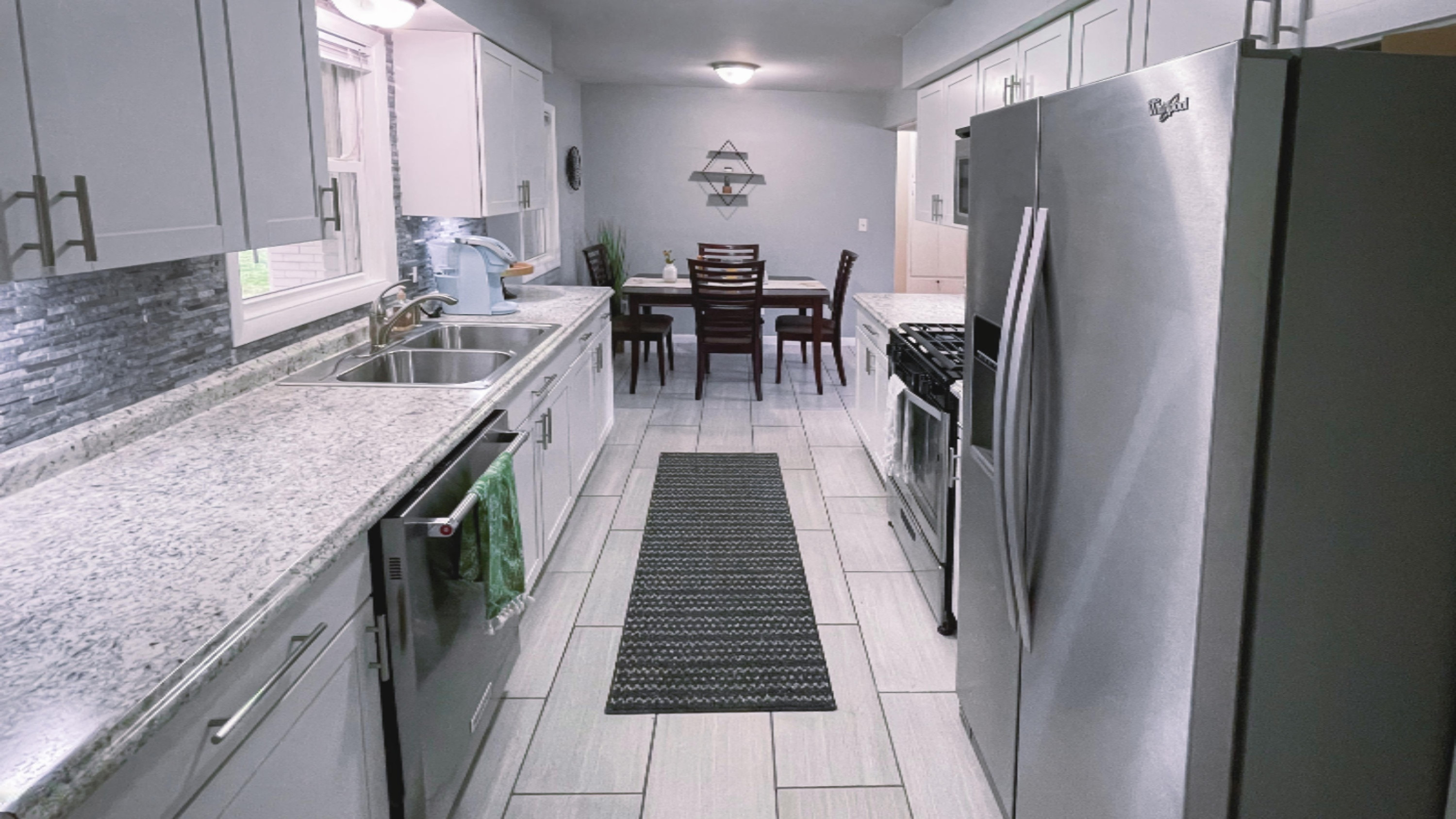 2195 Russell Road Benton Harbor, MI 49022 - Photo 3 of 25 10
