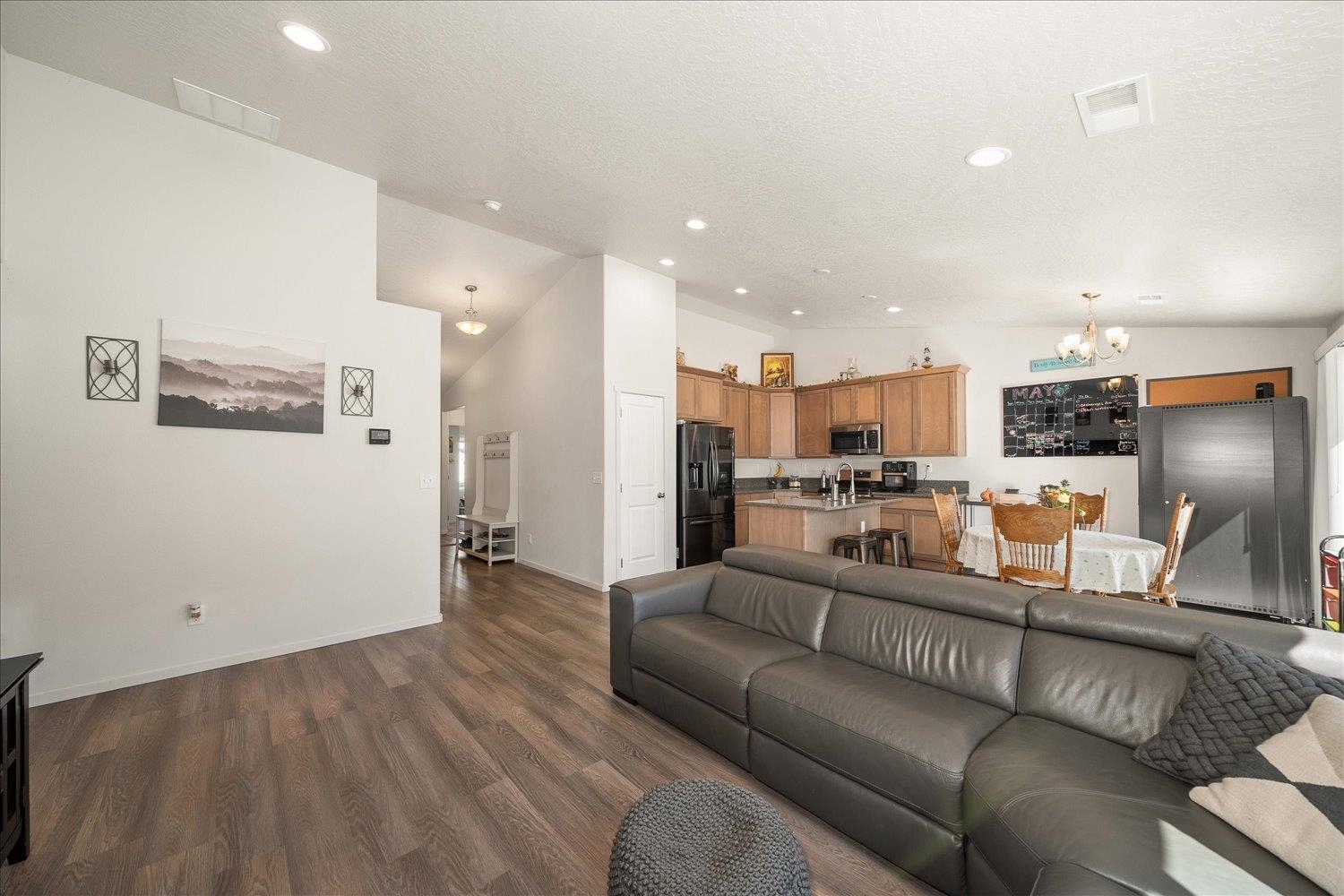 3020 North Rio Grande Road Spokane Valley, WA 99027 - Photo 10 of 37