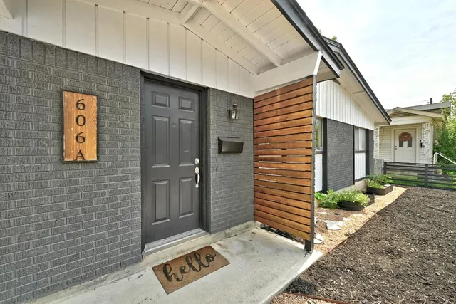 $600,000 | 606 West N Loop Boulevard, Austin, TX 78751