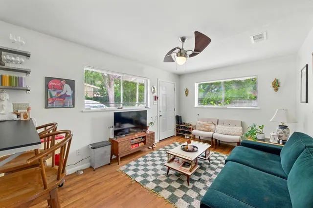 $600,000 | 606 West N Loop Boulevard, Austin, TX 78751