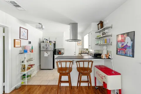 $600,000 | 606 West N Loop Boulevard, Austin, TX 78751