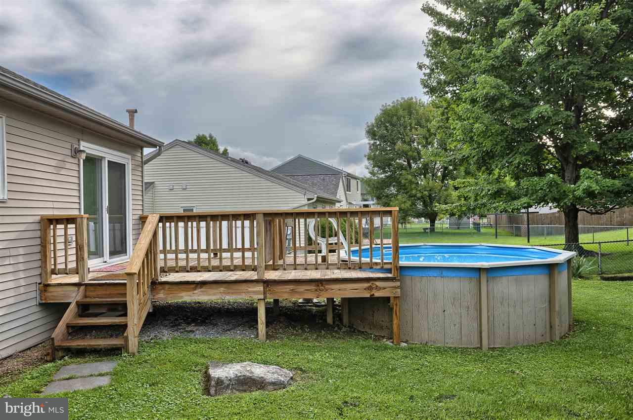 53 Pine Ridge Circle Enola, PA 17025 - Photo 7 of 25 Gallery Image 7