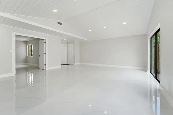 $649,900 | 875 Northwest 22nd Avenue, Delray Beach, FL 33445