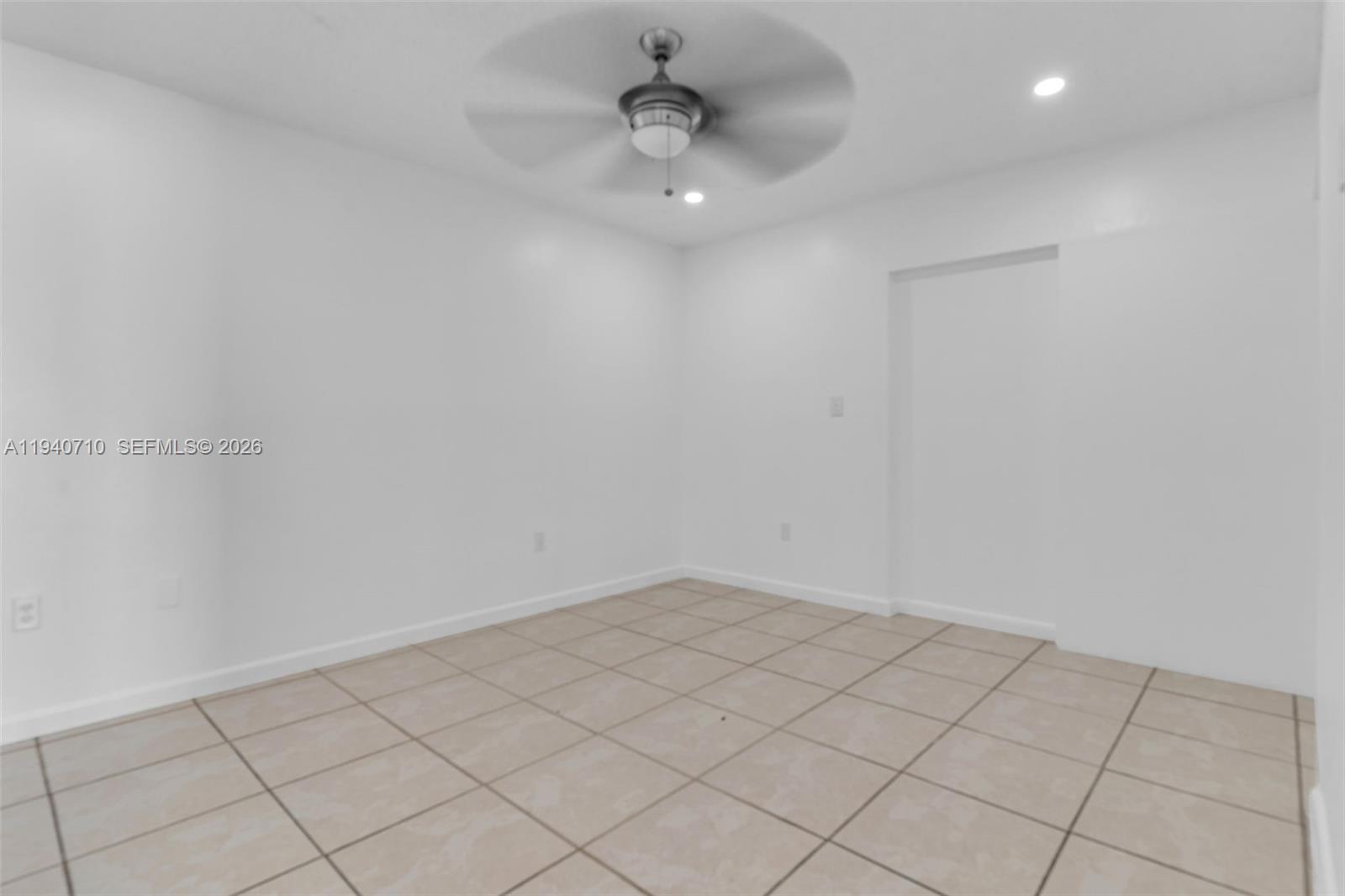 20900 Southwest 118th Avenue Miami, FL 33177 - Photo 17 of 41 a view of an empty room