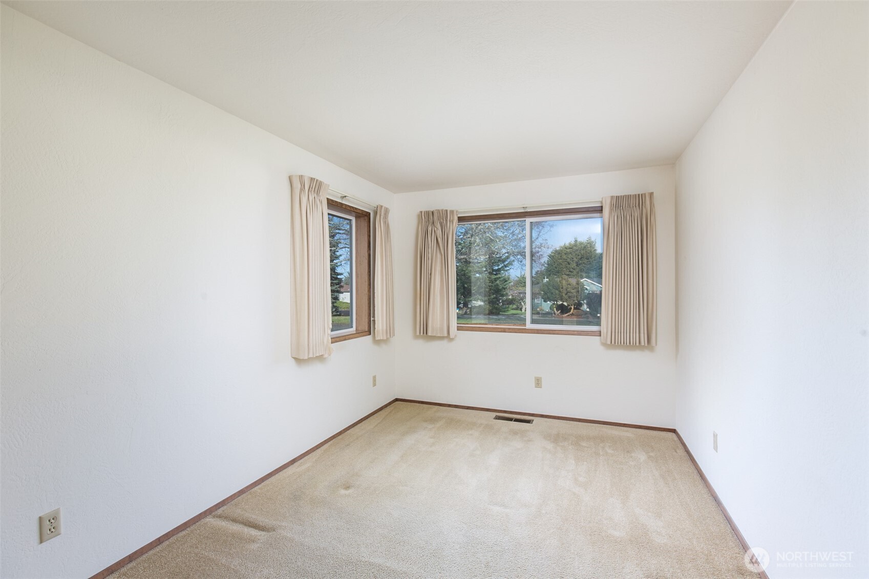 141 Bay View Street Sequim, WA 98382 - Photo 25 of 36