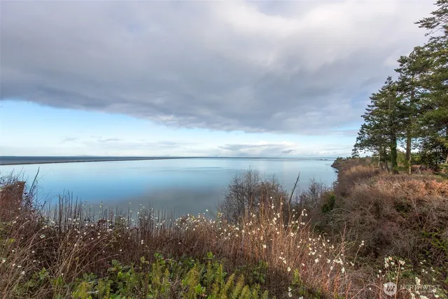 $675,000 | 141 Bay View Street, Sequim, WA 98382