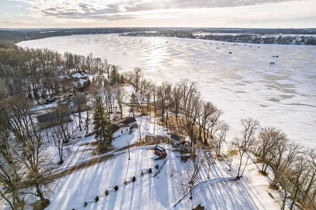 $469,000 | 10007 Alcott Drive, Sauk Centre, MN 56378