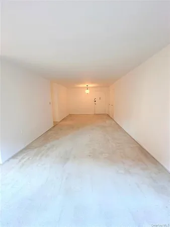 $329,000 | 99-06 58th Avenue, Unit 3H | South Corona