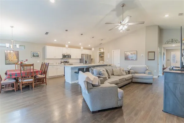 $339,990 | 3030 Laurel Oak Drive, Winter Haven, FL 33884