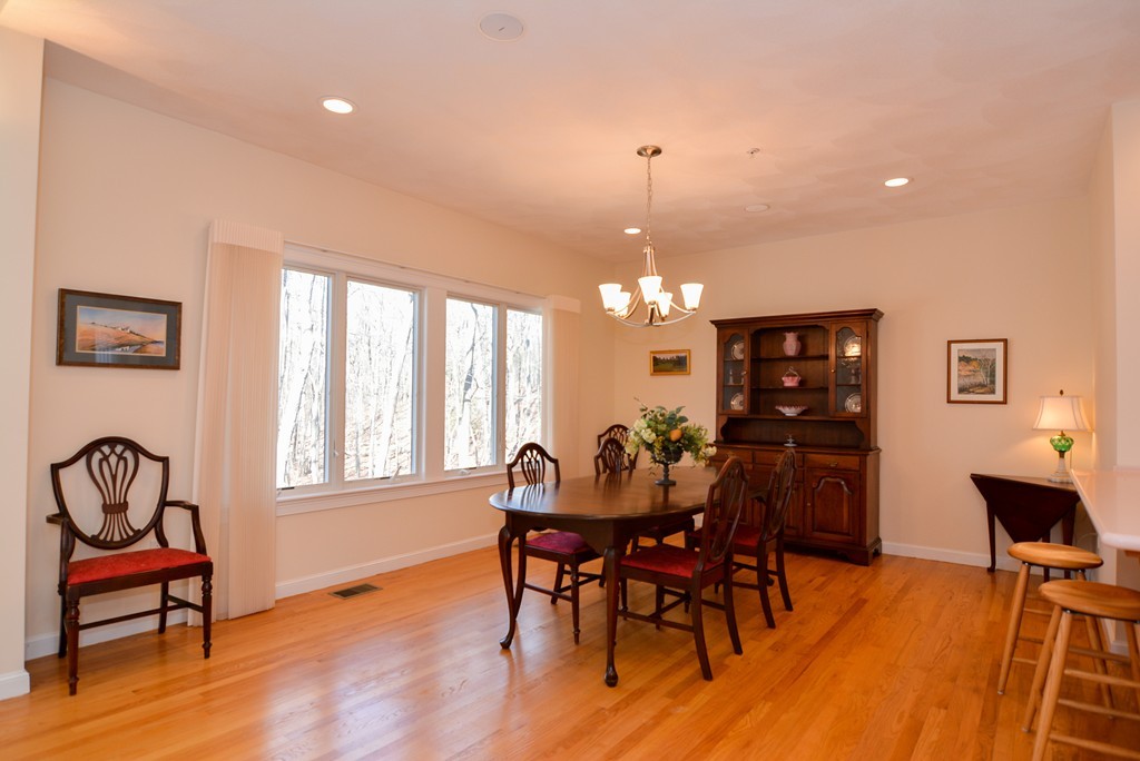 5 Vine Brook Way, Unit 5 Woburn, MA 01801 - Photo 5 of 28