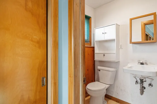 $189,900 | 1330 Mayflower Avenue, Sheboygan, WI 53083