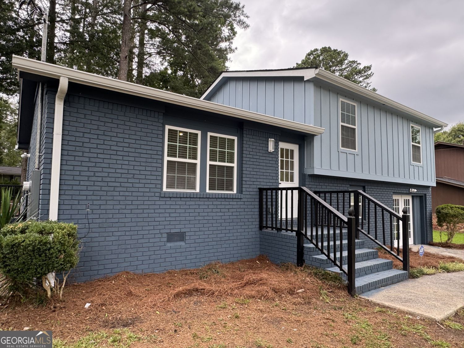 6365 Connell Road Atlanta, GA 30349 - Photo 2 of 29 Gallery Image 2