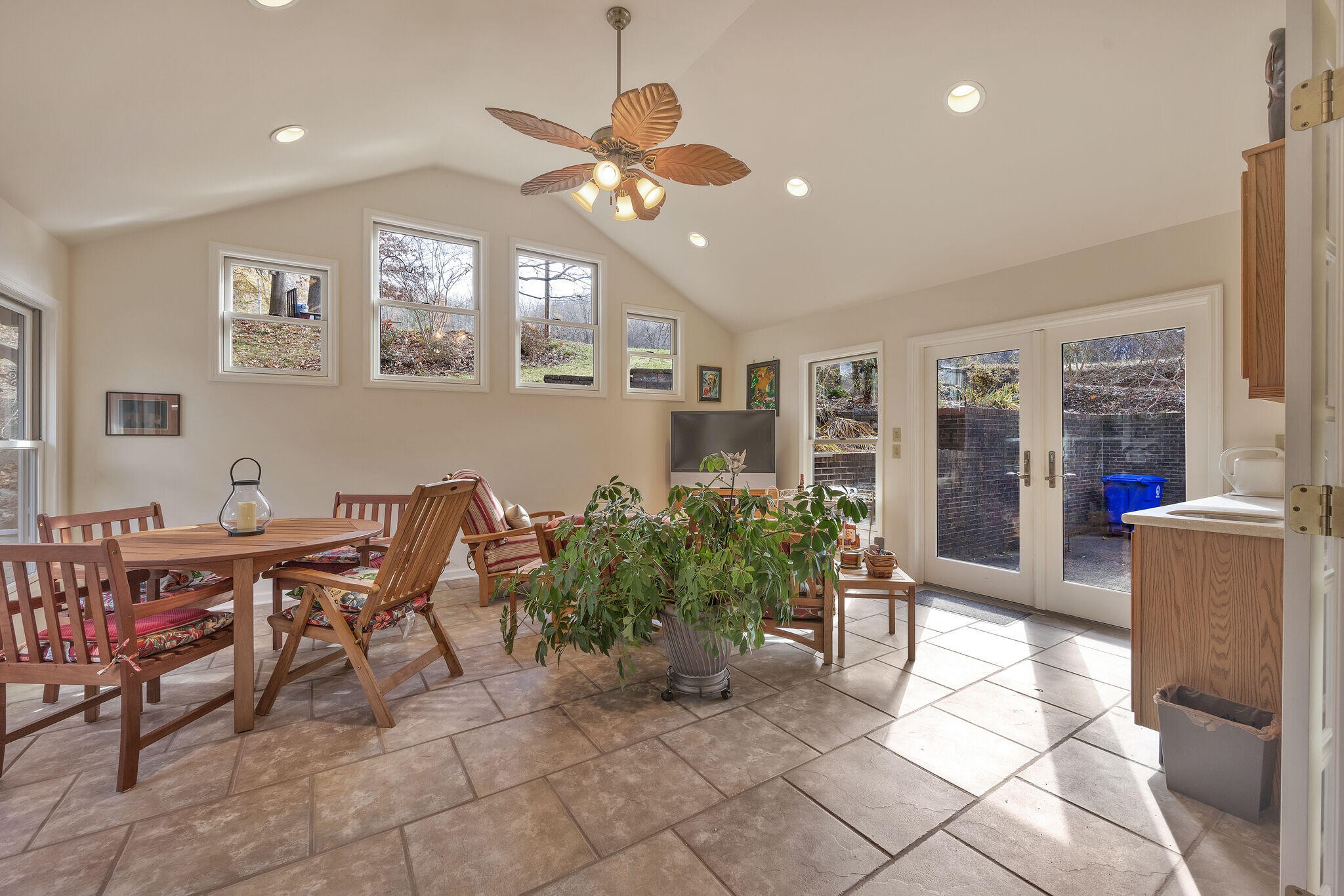 5230 Cassandra Smith Road, Unit 2 Hixson, TN 37343 - Photo 14 of 68 Gallery Image 14