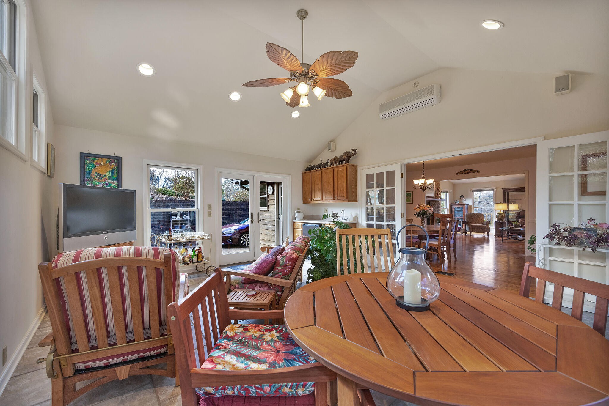 5230 Cassandra Smith Road, Unit 2 Hixson, TN 37343 - Photo 15 of 68 Gallery Image 15
