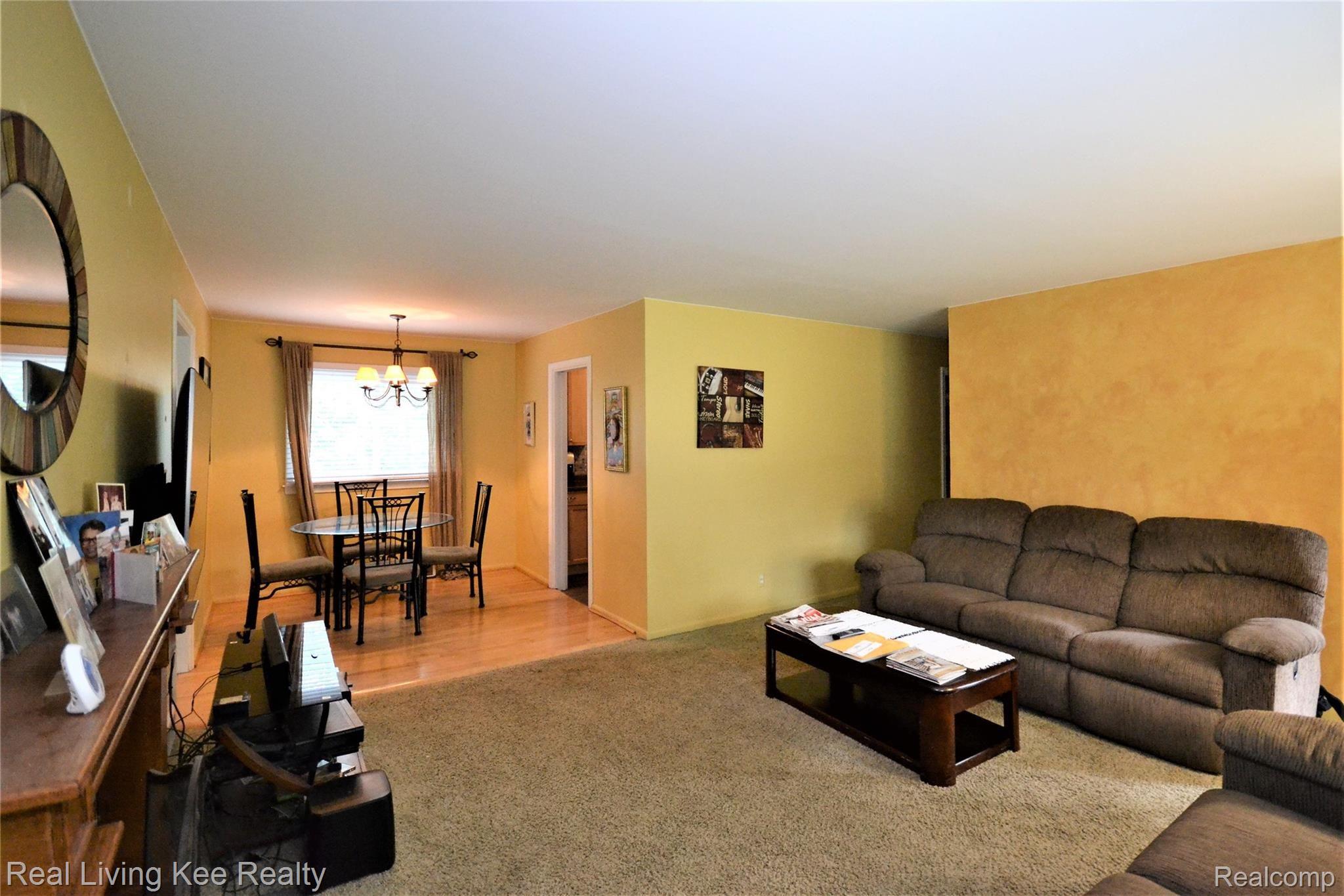 1813 Derby Road Birmingham, MI 48009 - Photo 12 of 26 Living Room & Dining Room