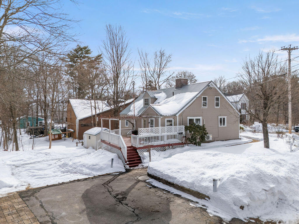 27 Grove Street Springvale, ME 04083 - Photo 5 of 37 DJI_20260113031021_0640_D
